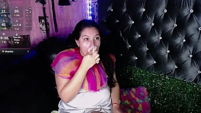 Mimi_Curvy's cam snapshot