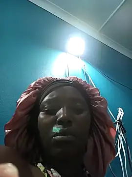 ShyNaughtyBabe's cam snapshot