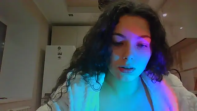 Dianasi's cam snapshot