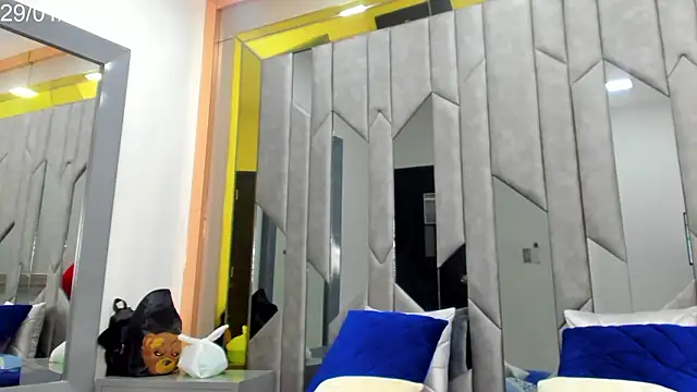 Rpoolrboy's cam snapshot