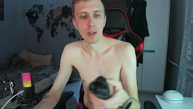 alex13ho's cam snapshot