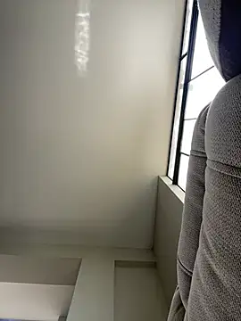 roa_alee live sex cam