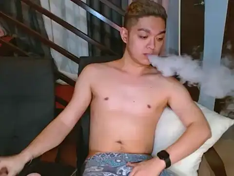 JayKarLo's cam snapshot