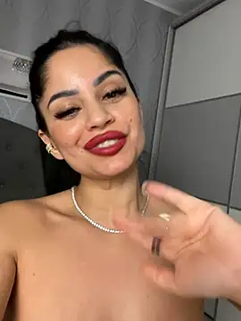 _adelle live sex cam