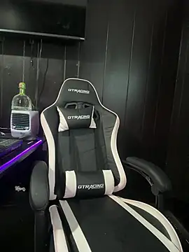 Bryan290's cam snapshot