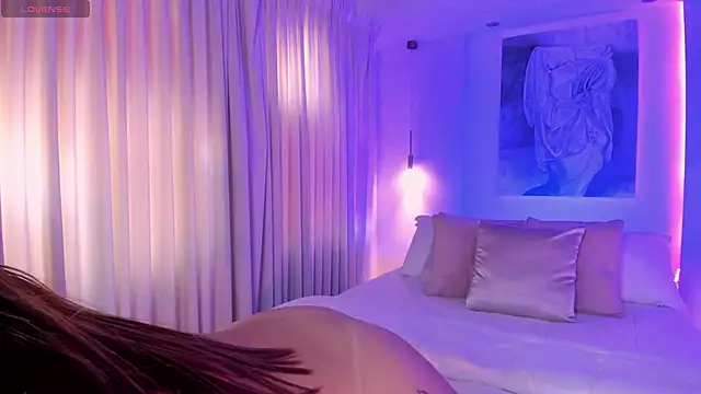 nathalie_rivers's cam snapshot