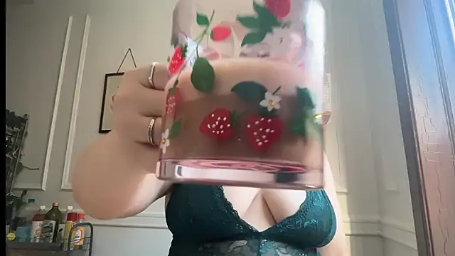 curvycate127's cam snapshot