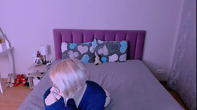 sabrinamacmarren's cam snapshot