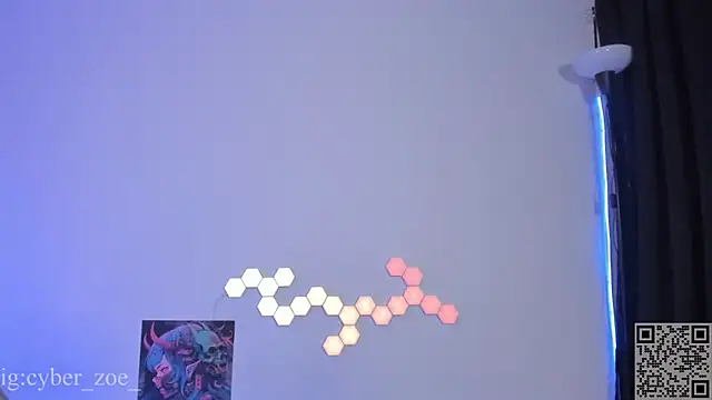 cyberzoe's cam snapshot