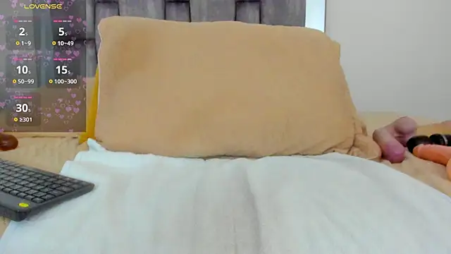 alyssia_ocean's cam snapshot