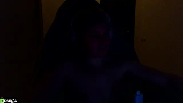 MoreRealAlex live sex cam
