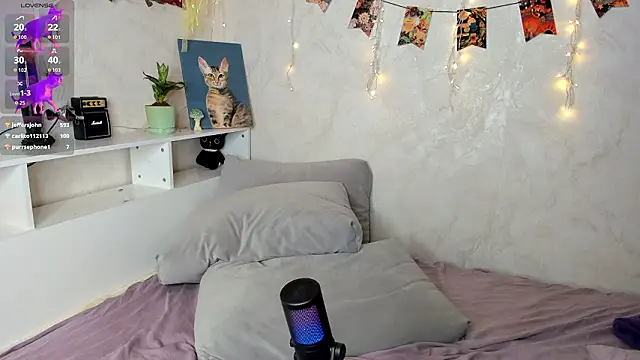 whoalexxa live sex cam