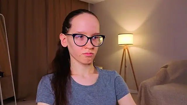 BettyBrowni live sex cam