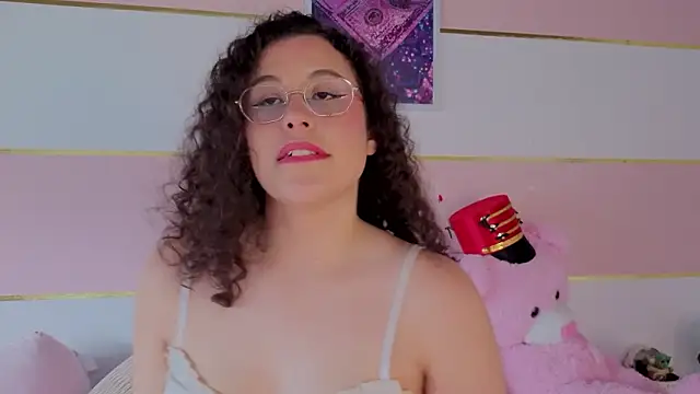 Charlotte__Miller's cam snapshot