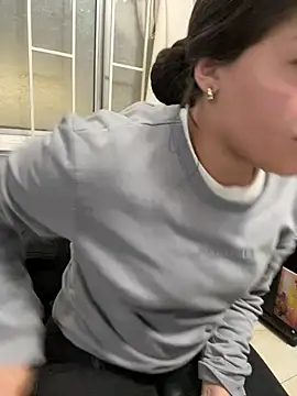 Alyha_Cortes's cam snapshot