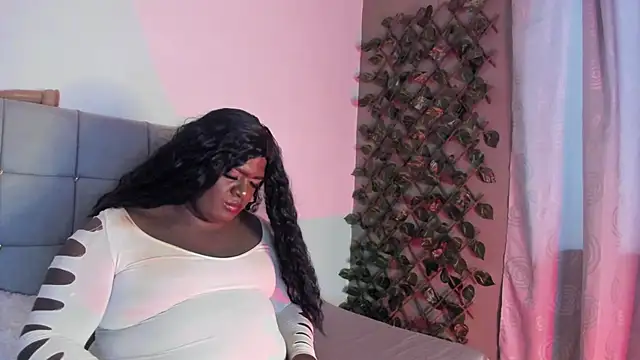 alondra_slut live sex cam