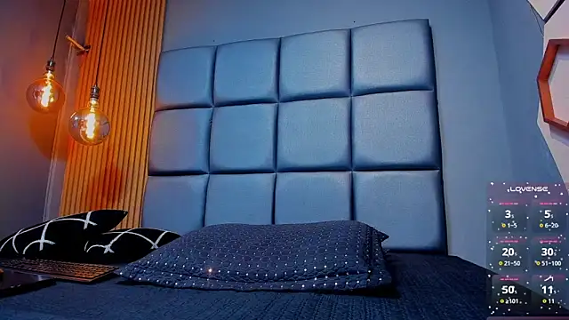 PAMELA-SMIITH's cam snapshot