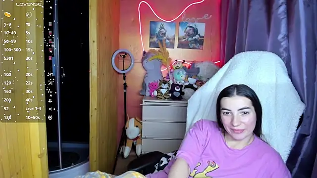 Fiery_Brunette_'s cam snapshot