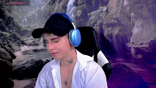 Tayson_Rivers live sex cam