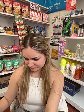 imlindapink live sex cam