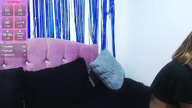 emily_cooper_pym's cam snapshot