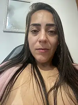 lucioliveira live sex cam