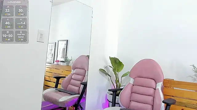 Naughty_Vanessa_'s cam snapshot