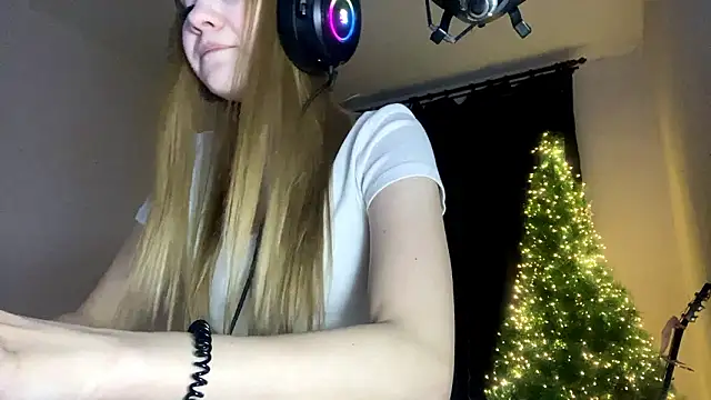 axin_burnell's cam snapshot