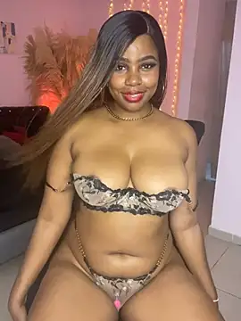 LUCIA-FERRERO's cam snapshot