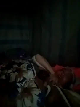 nanaliu001's cam snapshot