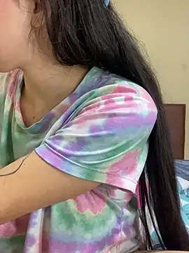 Shayla--broos's cam snapshot