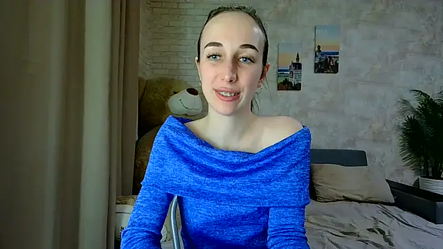 Anika_bloom live sex cam