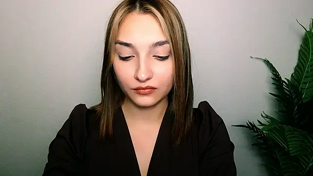 veryshygirl's cam snapshot