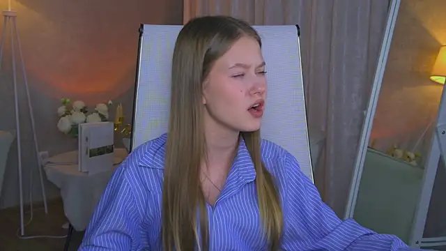 EveMundie's cam snapshot