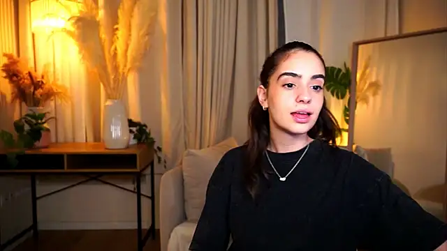 miilky_wayy's cam snapshot