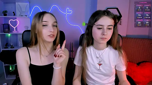 rebecca_smile's cam snapshot