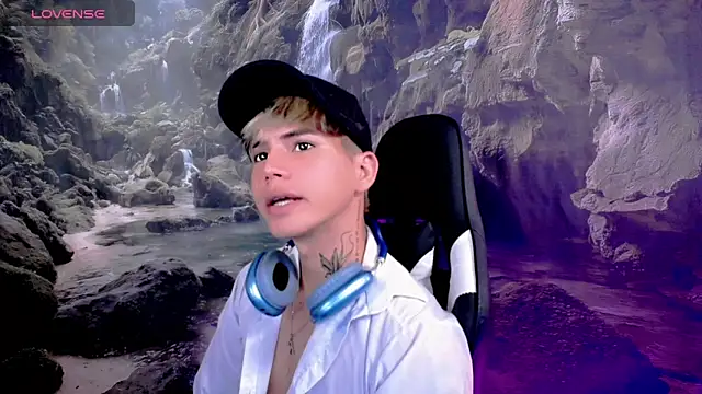 Tayson_Rivers live sex cam