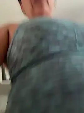 siri_duque's cam snapshot