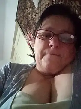 MilaCold5443's cam snapshot