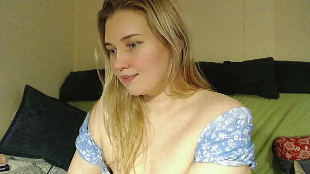 mmmPinUpGirl live sex cam