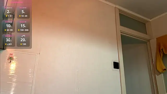 karinasun's cam snapshot