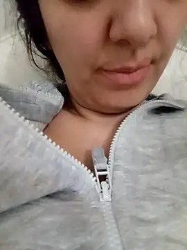 BlossomCarol's cam snapshot