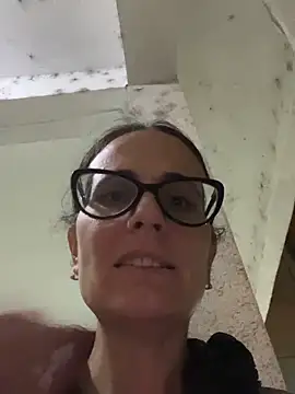 NataKitten live sex cam