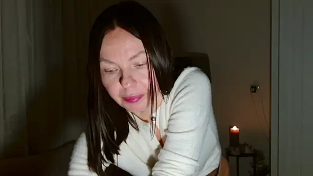 LittleNicolee live sex cam