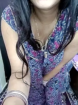 kaamuk_shweta live sex cam