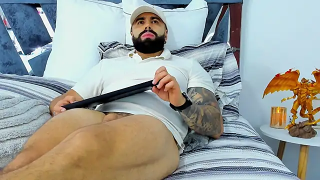 Zack_Froone live sex cam