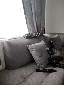 tata_sanz_ live sex cam