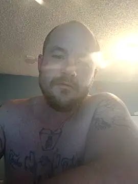 Capthookfugood's cam snapshot