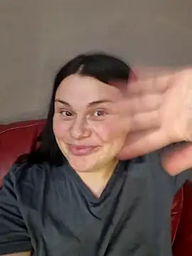 9Alice's cam snapshot