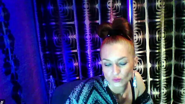 Soniakiss live sex cam